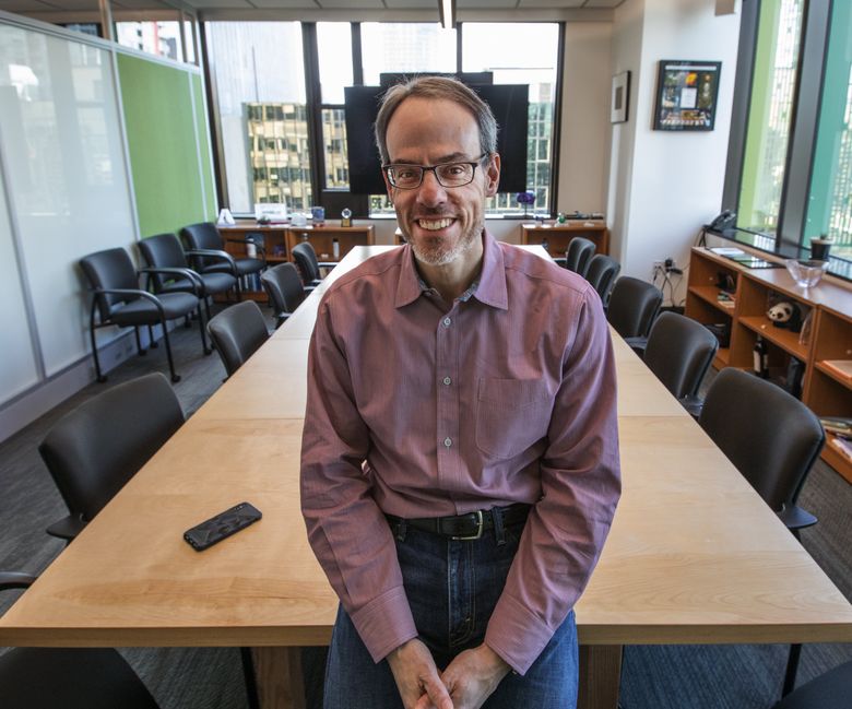 David Zapolsky, Amazon’s general counsel and a senior vice president, is among a cluster of senior leaders at Amazon who have been with the company for most of its existence. (Steve Ringman/The Seattle Times)