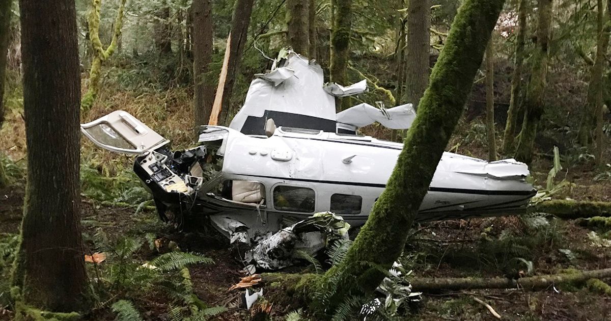 Man survives as plane breaks up in Enumclaw crash The Seattle Times
