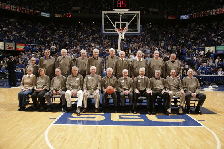 Louisville Releases Statement On Death Of Legendary Basketball Coach - The  Spun: What's Trending In The Sports World Today