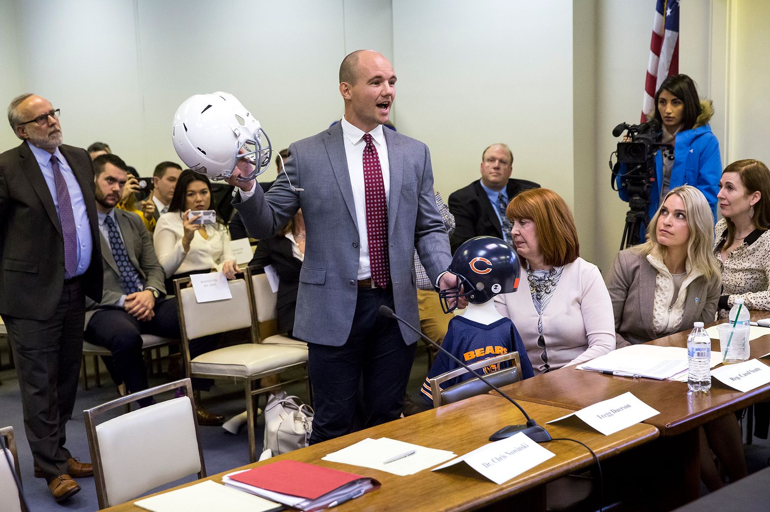 Duerson Act would ban football in Illinois for children under 12