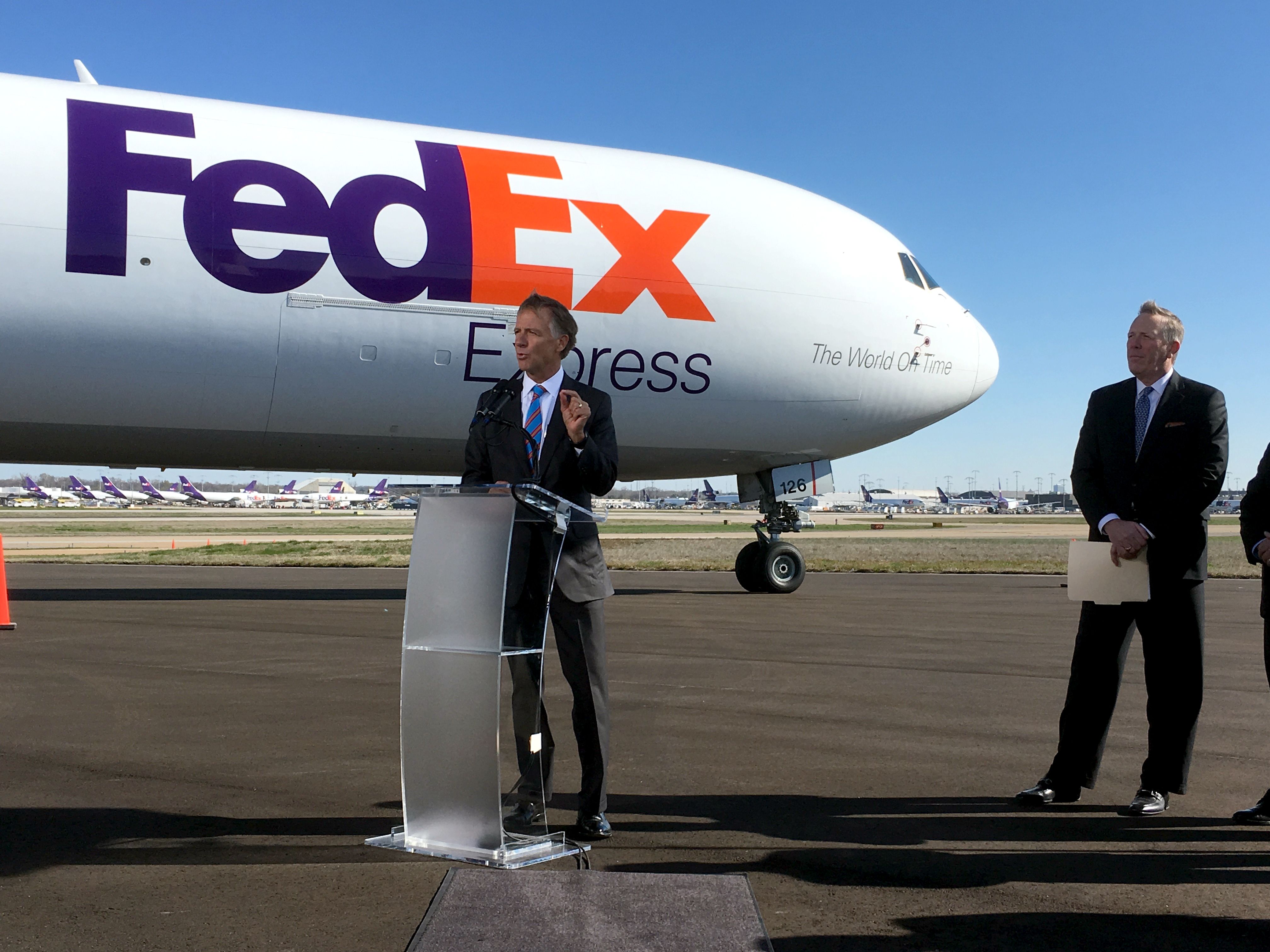 FedEx investing $1 billion to modernize Tennessee hub | The