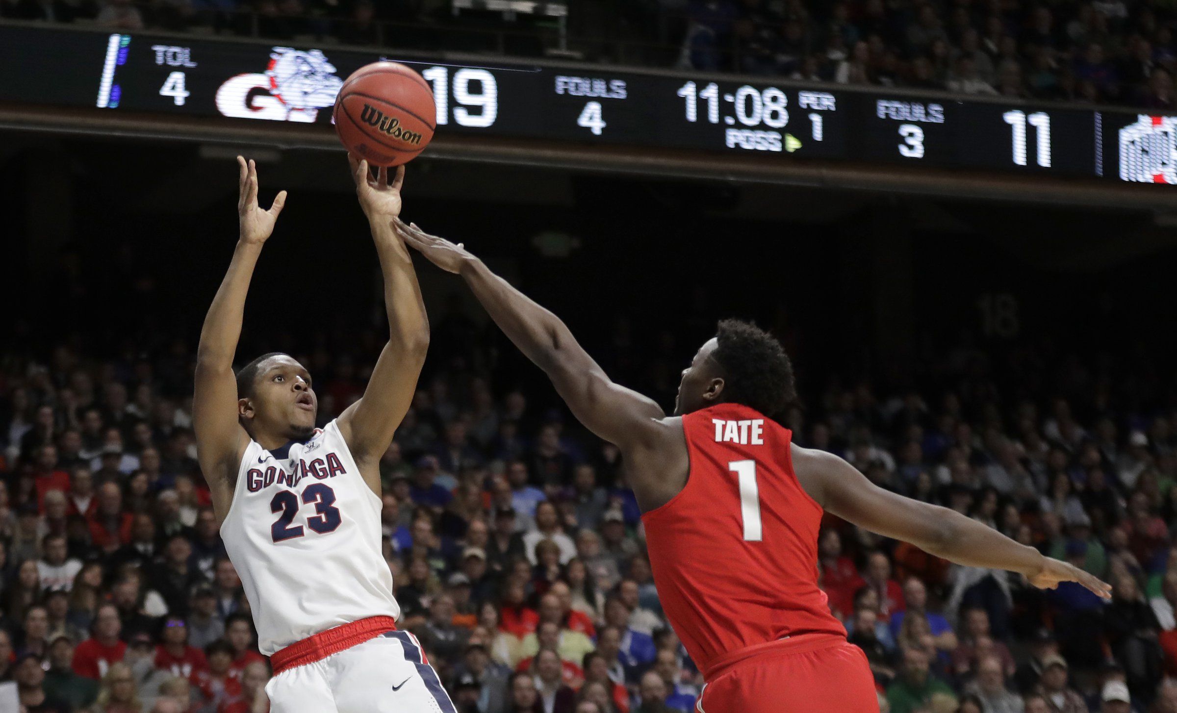 Zach Norvell's career night leads Gonzaga past Ohio State and into