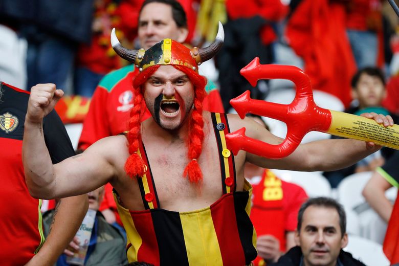 Charges dropped against Belgian soccer fans who sang about burning