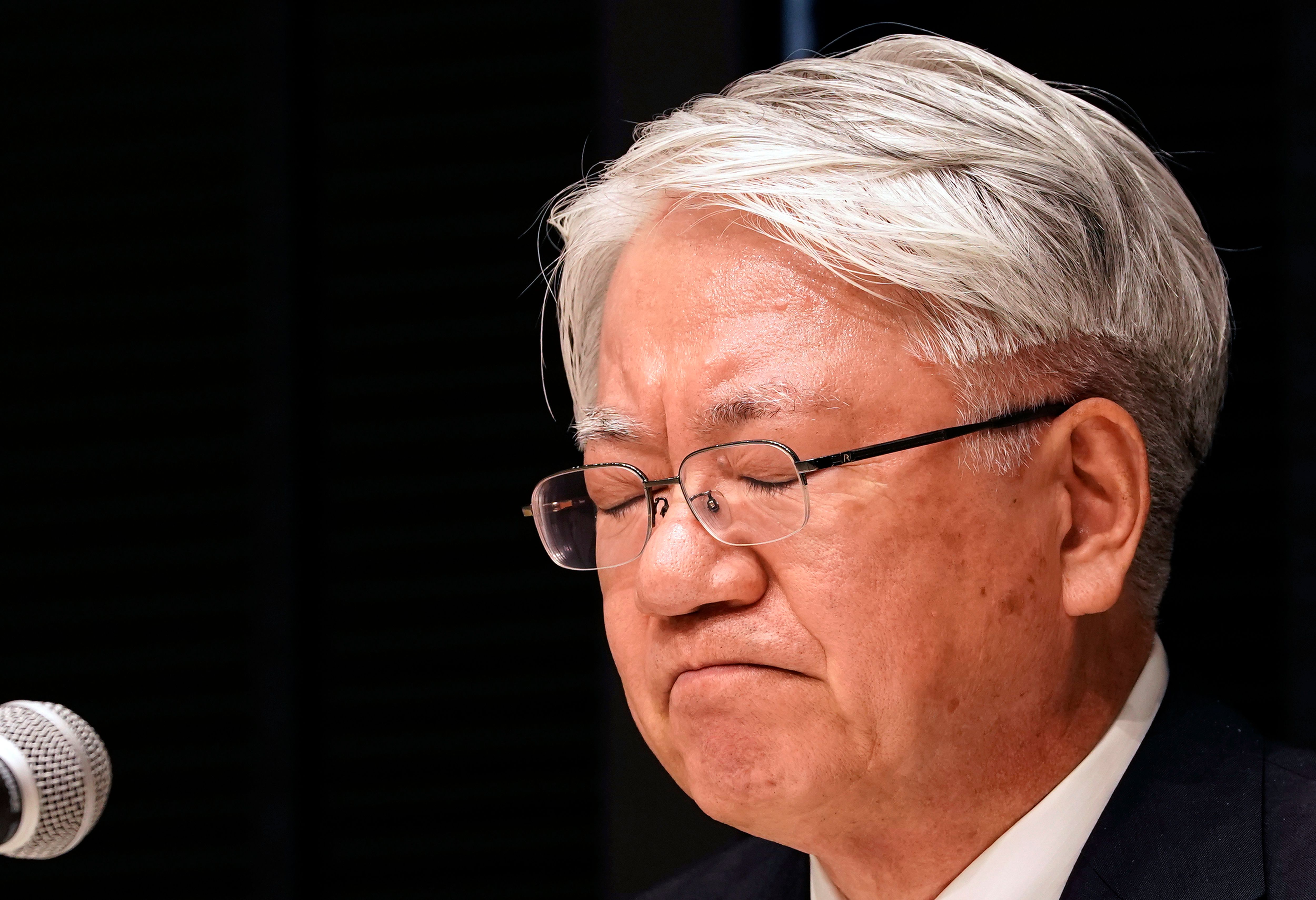 作者不明 Kobe Steel chief steps down over massive fake data scandal