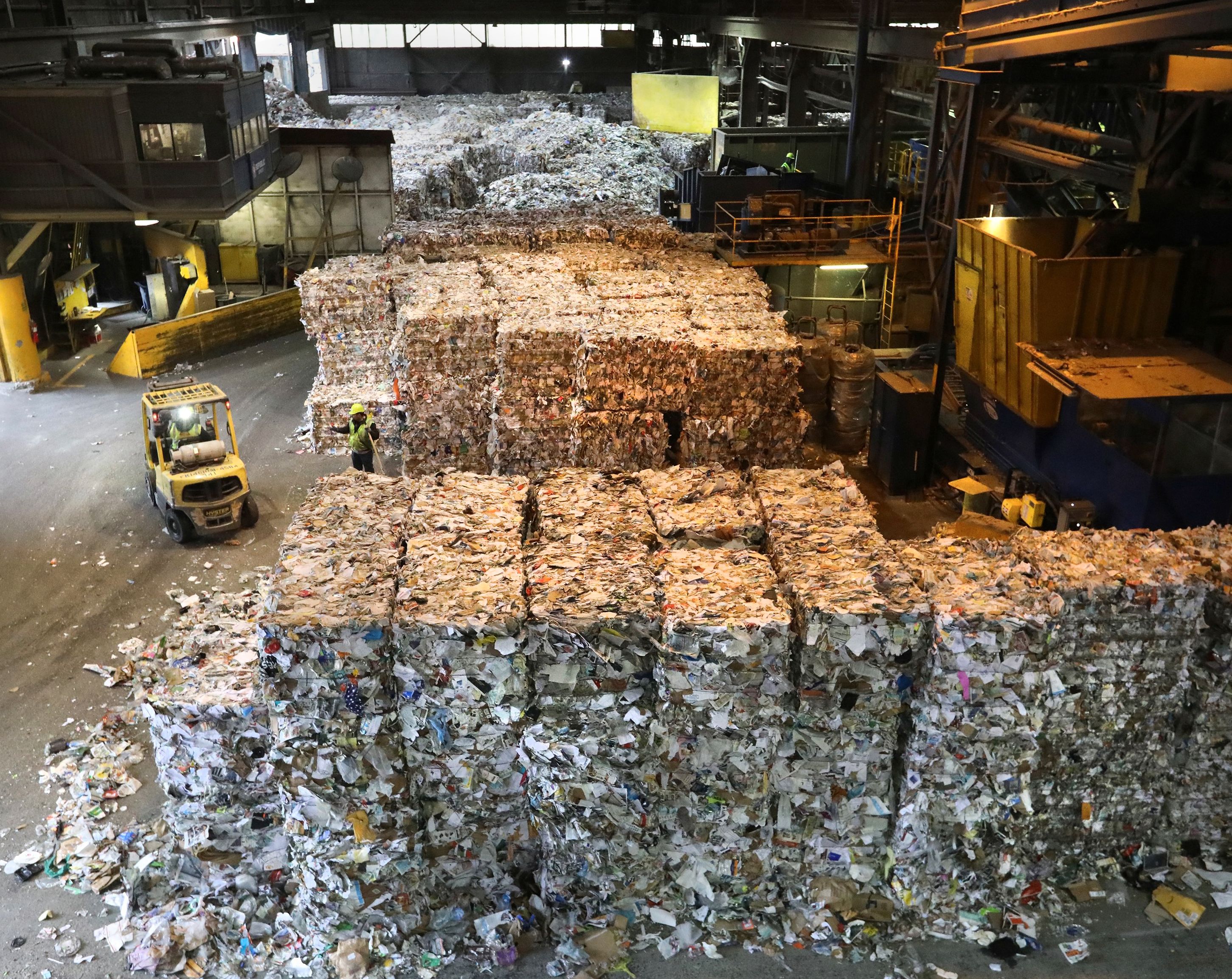 Some Seattle-area recycling dumped in landfills as China's