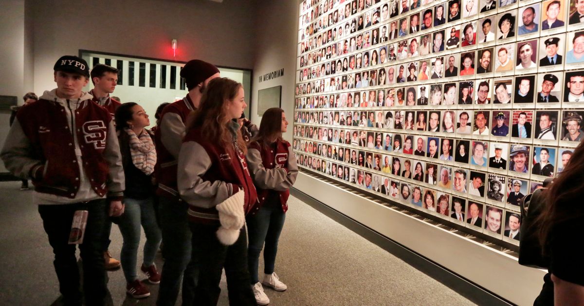 Florida school shooting survivors visit Sept. 11 museum | The Seattle Times