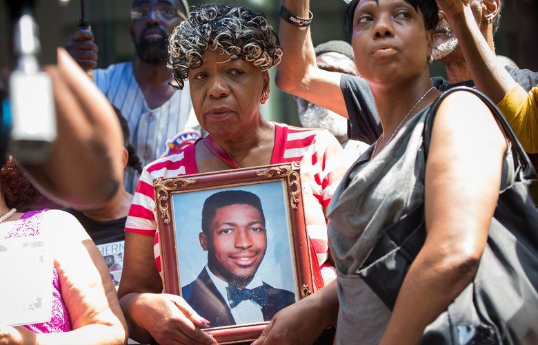 Civil-rights Charges Recommended In Death Of Eric Garner At Police 