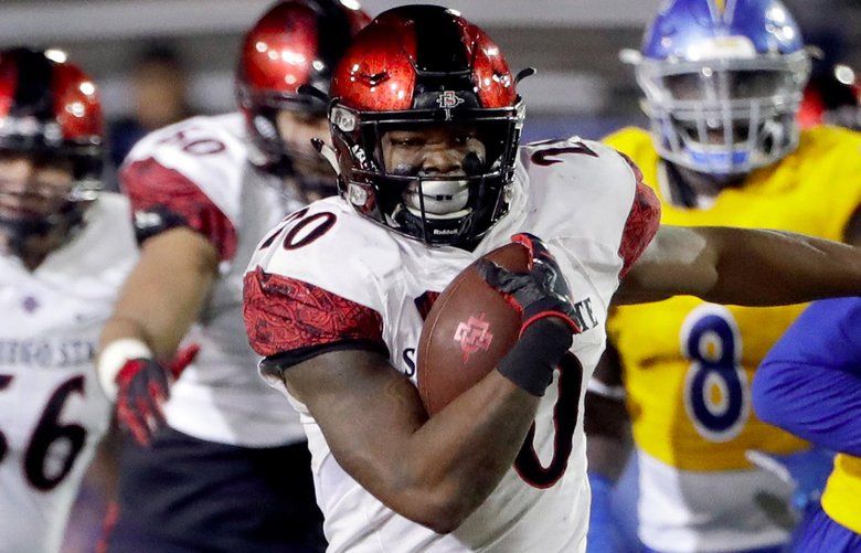 Seahawks running back Rashaad Penny finally finding his footing