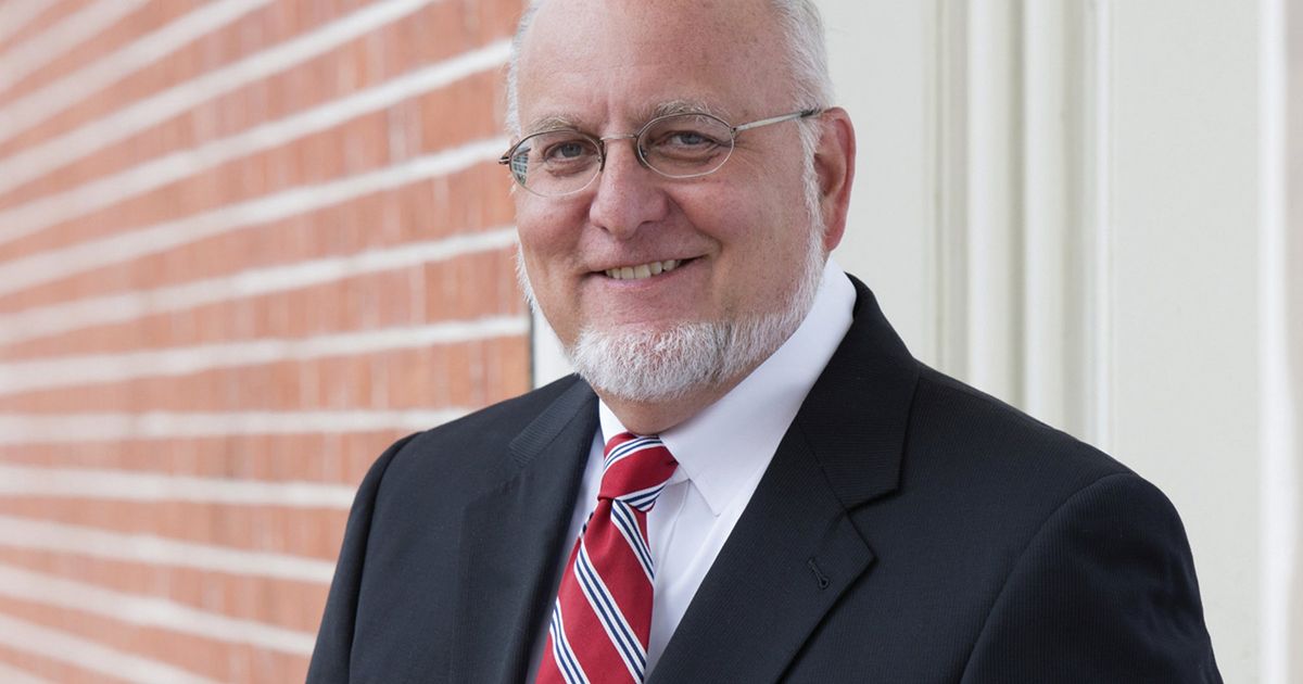 New CDC director's $375,000 salary draws scrutiny from Sen. Patty Murray  and others | The Seattle Times
