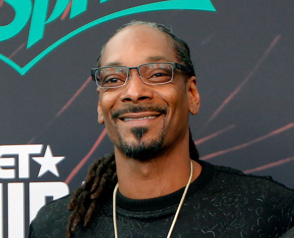 Hockey 101 with Snoop Dogg