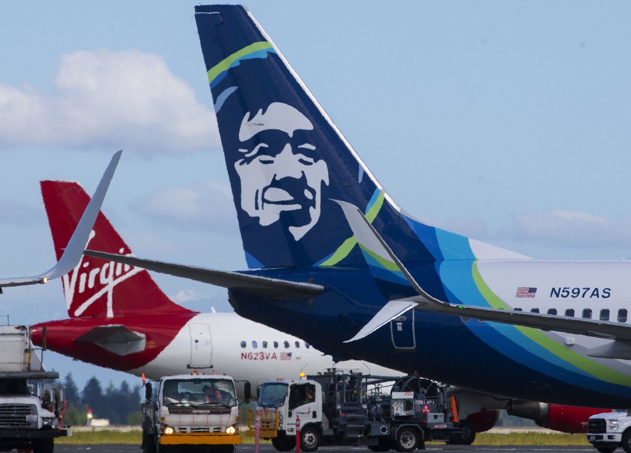 Timesaver! Alaska Airlines and CLEAR team up to make travel easier and more  secure - Alaska Airlines News