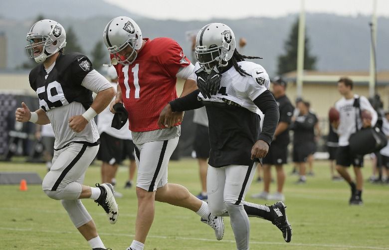 Oakland Raiders Nike Train Speed 4 Shoes