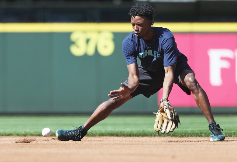 Dee Gordon returning to second base on Friday