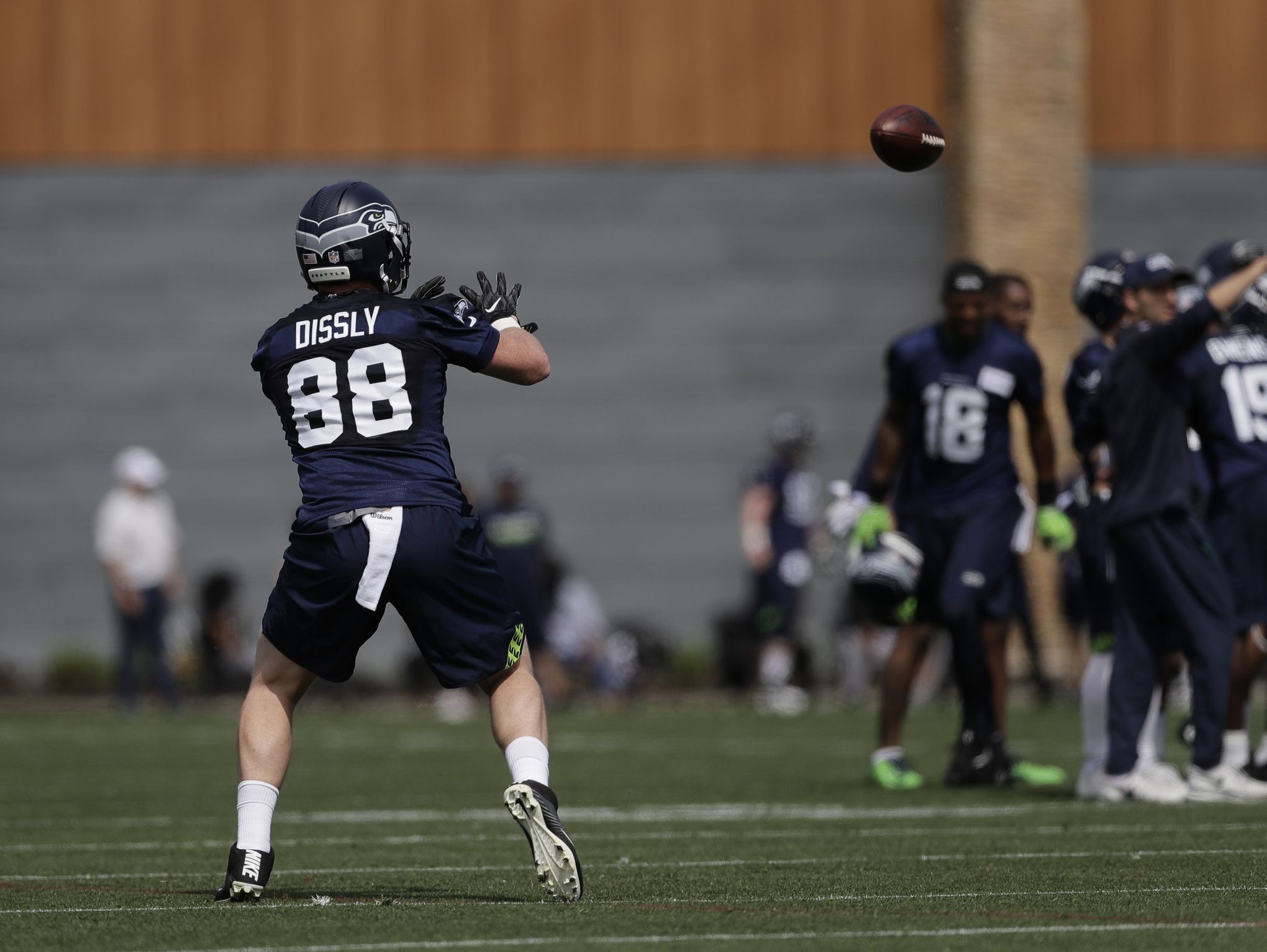 Seattle Seahawks tight end Will Dissly (89) during an NFL football game  against the Denver Broncos, Monday, Sept. 12, 2022, in Seattle, WA. The  Seahawks defeated the Bears 17-16. (AP Photo/Ben VanHouten