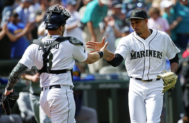 Marco Gonzales pitches gem in Seattle Mariners' home opener