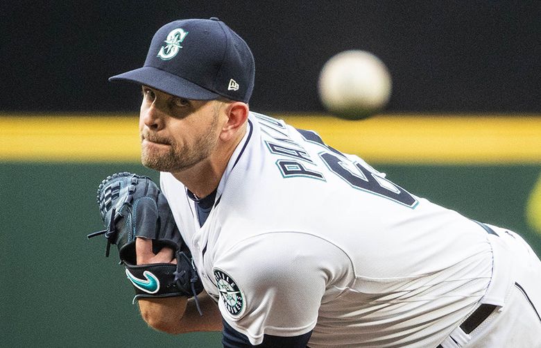 James Paxton ties Mariners record with seventh straight win