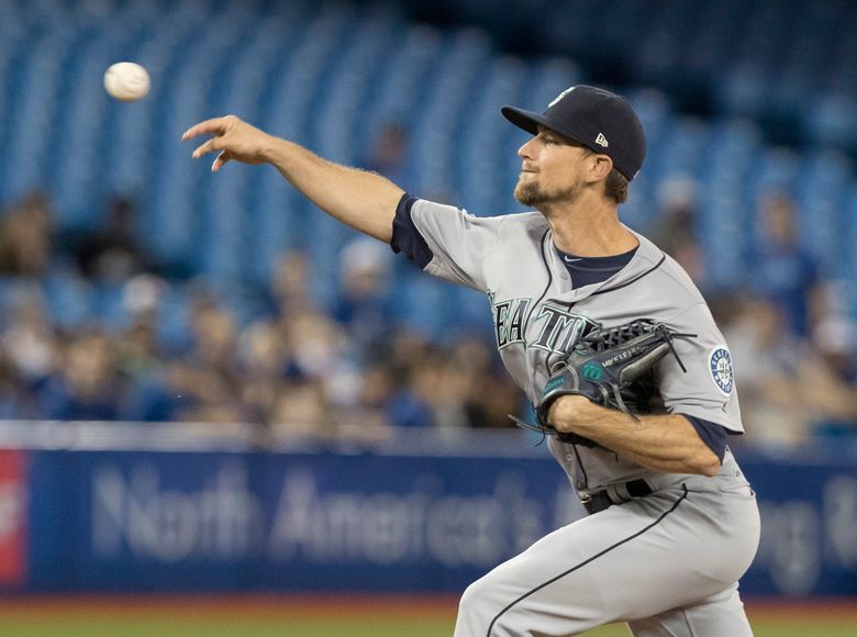 Kyle Seager leads bash as Mariners bury Blue Jays, 9-3