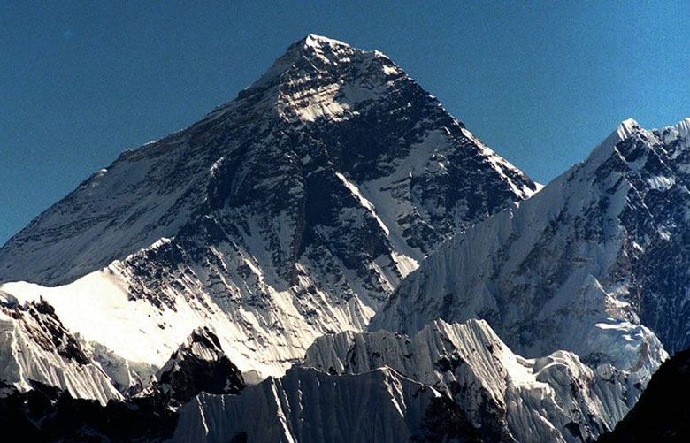 5 climbers attempt to scale Everest during harsh winter | The