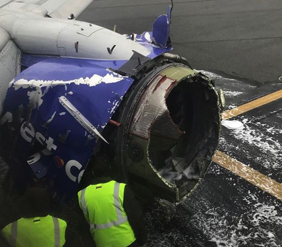 Co-pilot sucked halfway out of plane after windshield cracks over China ...