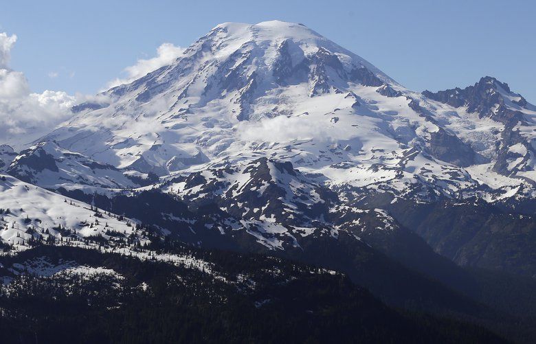 Overdue hiker, 76, found dead in Mount Rainier National Park The Seattle Times