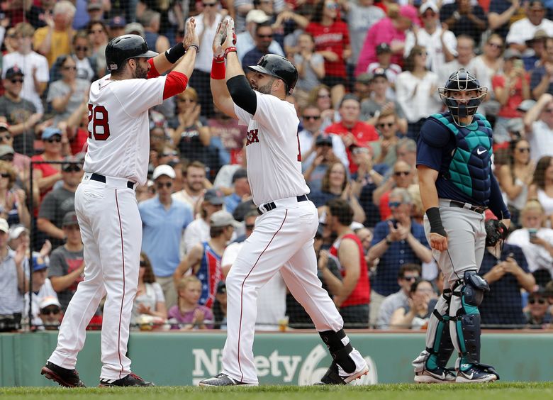 Mookie Betts, former Boston Red Sox star, crushes home run in Dodgers'  intrasquad game (video) 