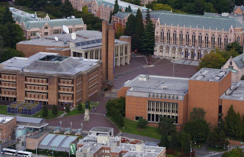 ワシントン大学　ペナント　University of Washington UW undergrad tuition will increase by $218 this fall | The
