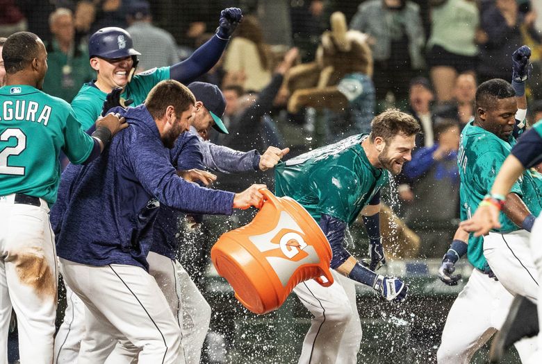 Mitch Haniger & Erasmo Ramirez to represent Mariners in Japan