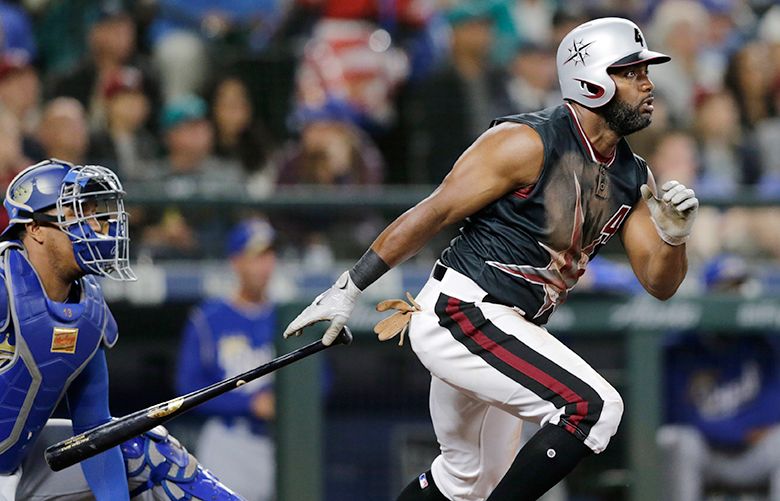 Dee Gordon went for the full Ken Griffey Jr. look during the Mariners' Turn  Ahead the Clock Night