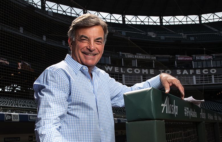 Rick Rizzs autographed 8x10 Photo (Seattle Mariners Broadcaster