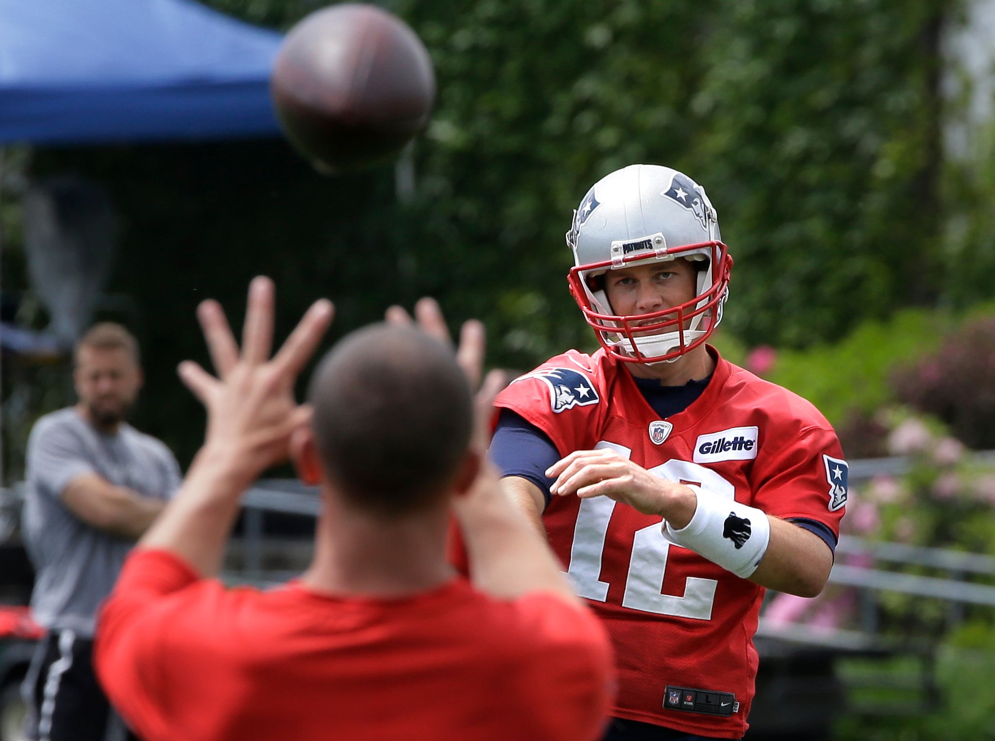 Tom Brady, Rob Gronkowski, Julian Edelman miss Wednesday practice 