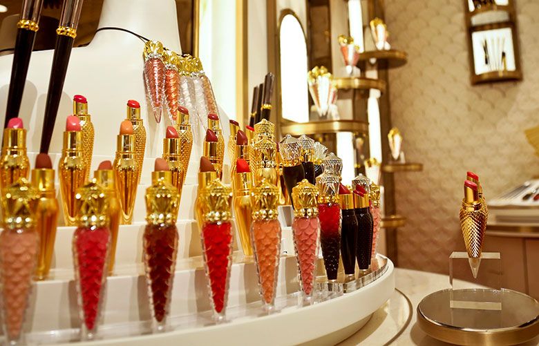 Stores doing makeovers on cosmetics departments The Seattle Times