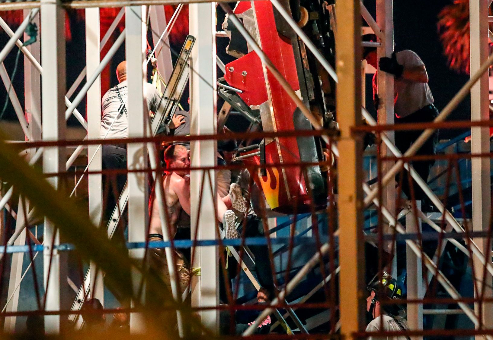 Riders plunge 34 feet 6 injured in roller coaster derail The