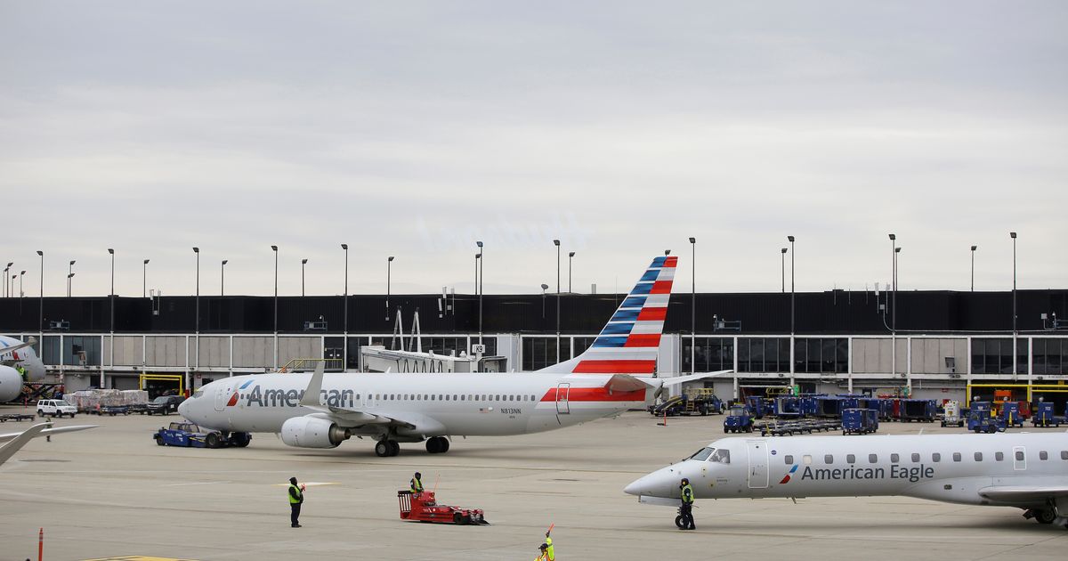 NAACP lifts travel warning against American Airlines | The Seattle Times