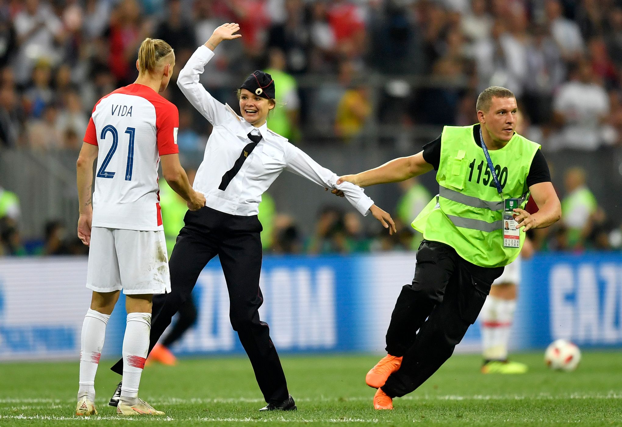 World Cup 2018: Kylian Mbappe's high-five with Russian pitch