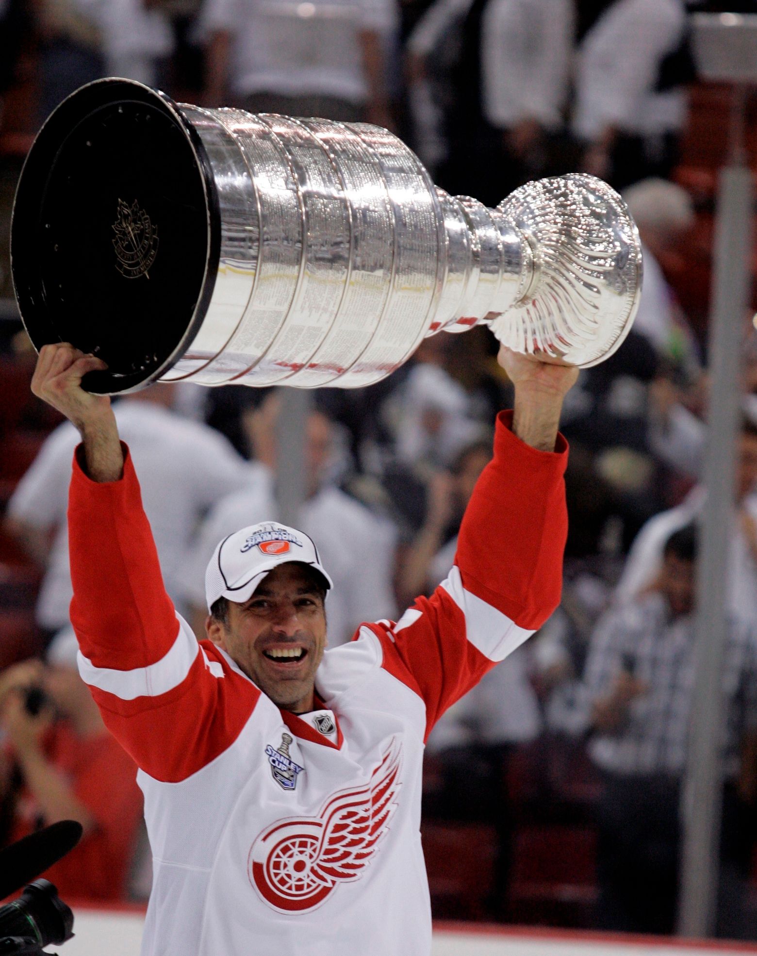 Could Chris Chelios Return To Chicago - In The Broadcast Booth