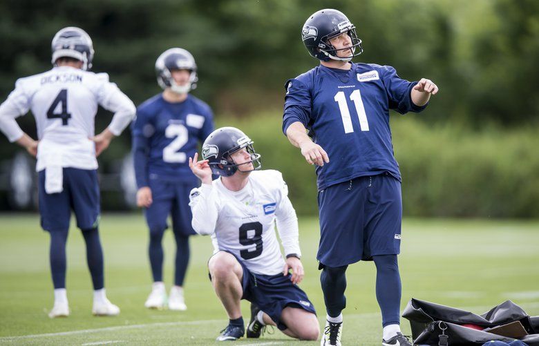 Sebastian Janikowski wins Seattle Seahawks kicking job after Jason Myers is  cut 