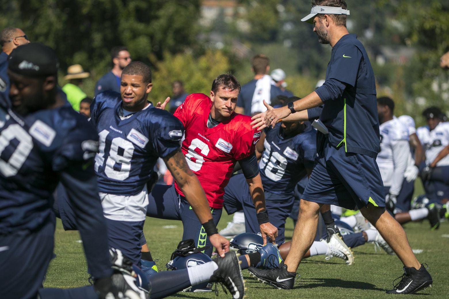 Thursday Practice Report: Rashaad Penny, Neiko Thorpe Return For Seahawks