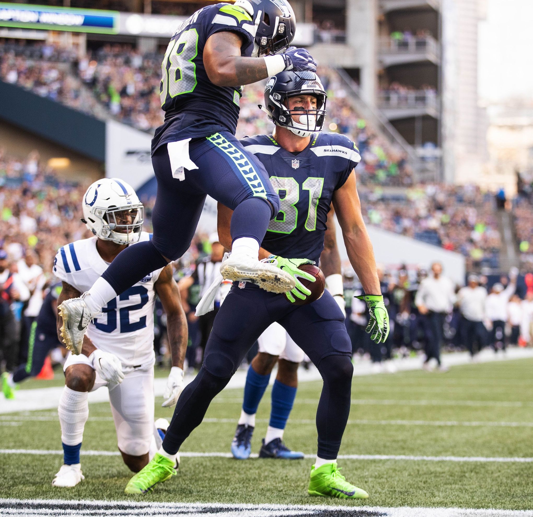 Harder than practice': How Seahawks TE Nick Vannett is using