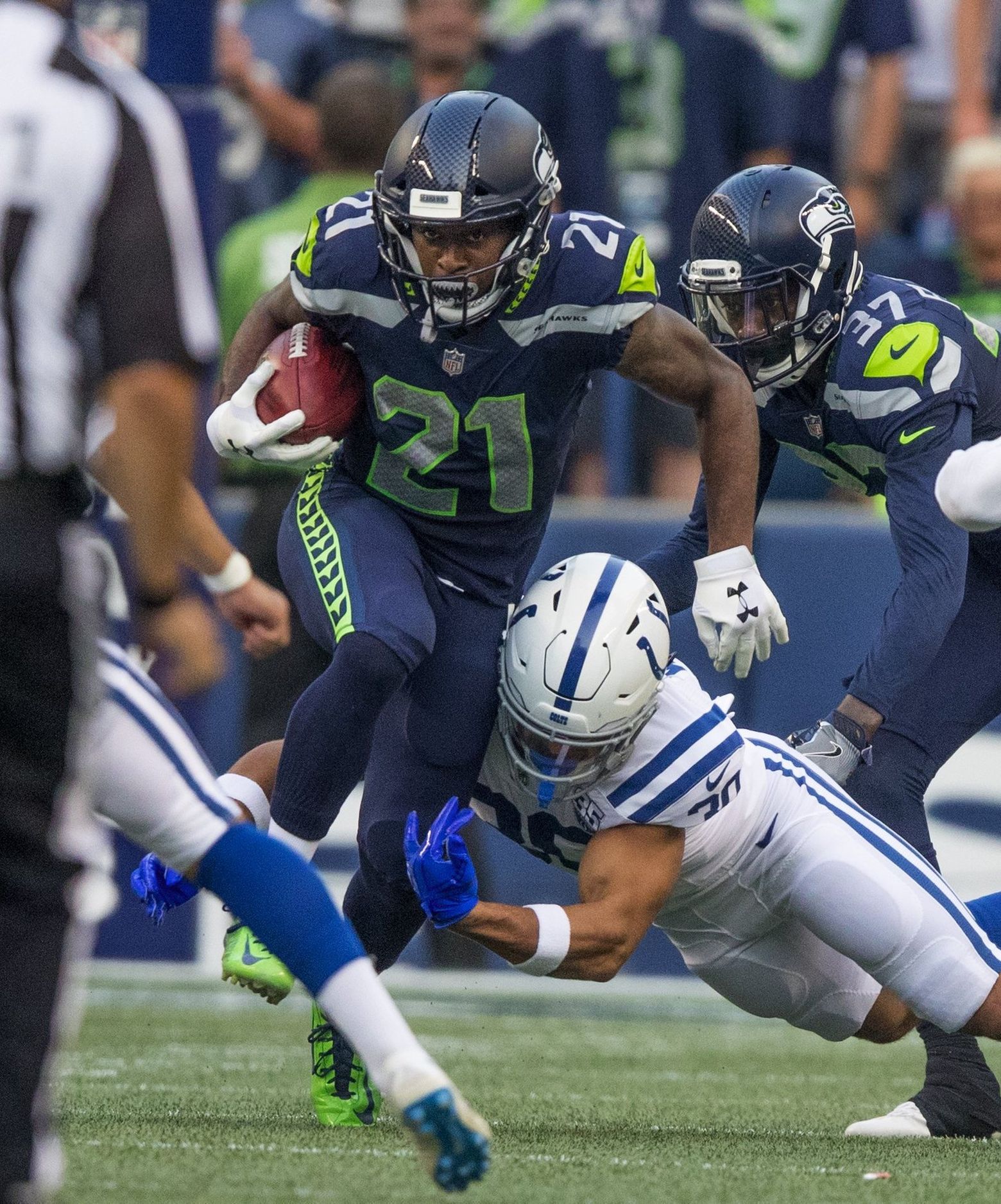 J.D. McKissic in, C.J. Prosise out and Tre Madden doubtful in Seattle's  backfield Sunday