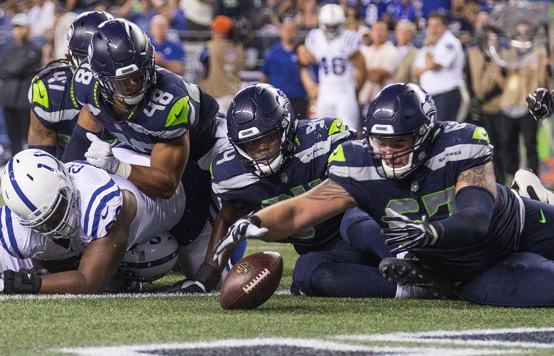 Colts 19, Seahawks 17: Russell Wilson, offense sharp early, while Shaquem  Griffin, young defenders shine