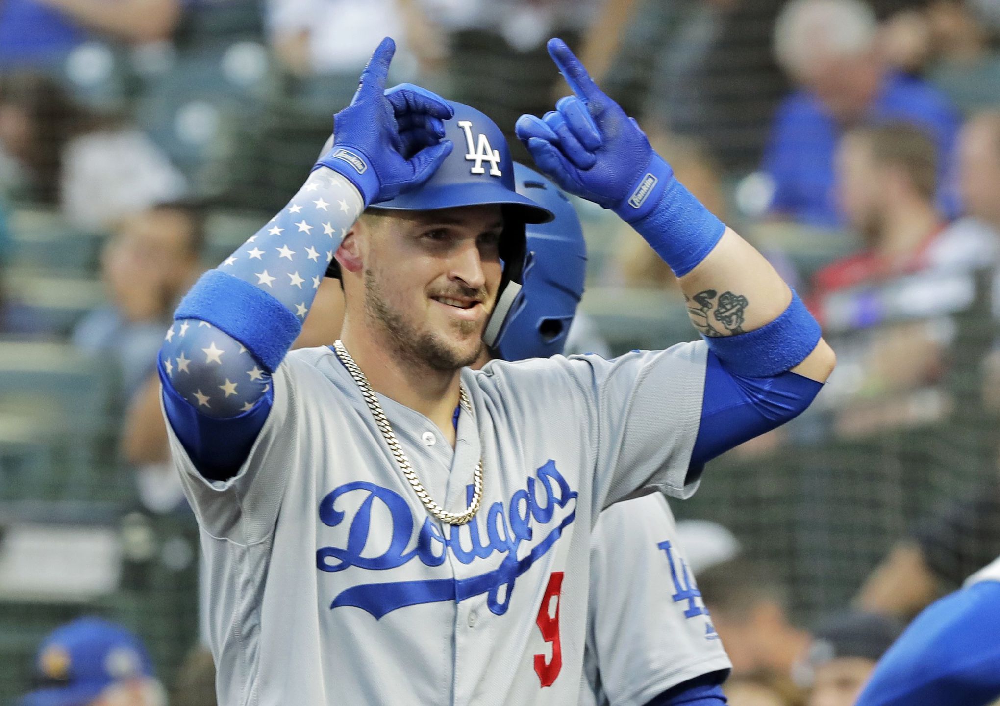 Mariners come back home to a large crowd and promptly get drilled 111