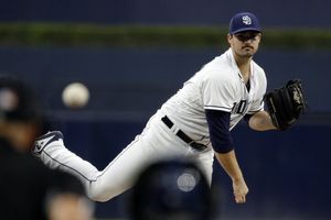 Mariners get nixed in frustrating loss to San Diego