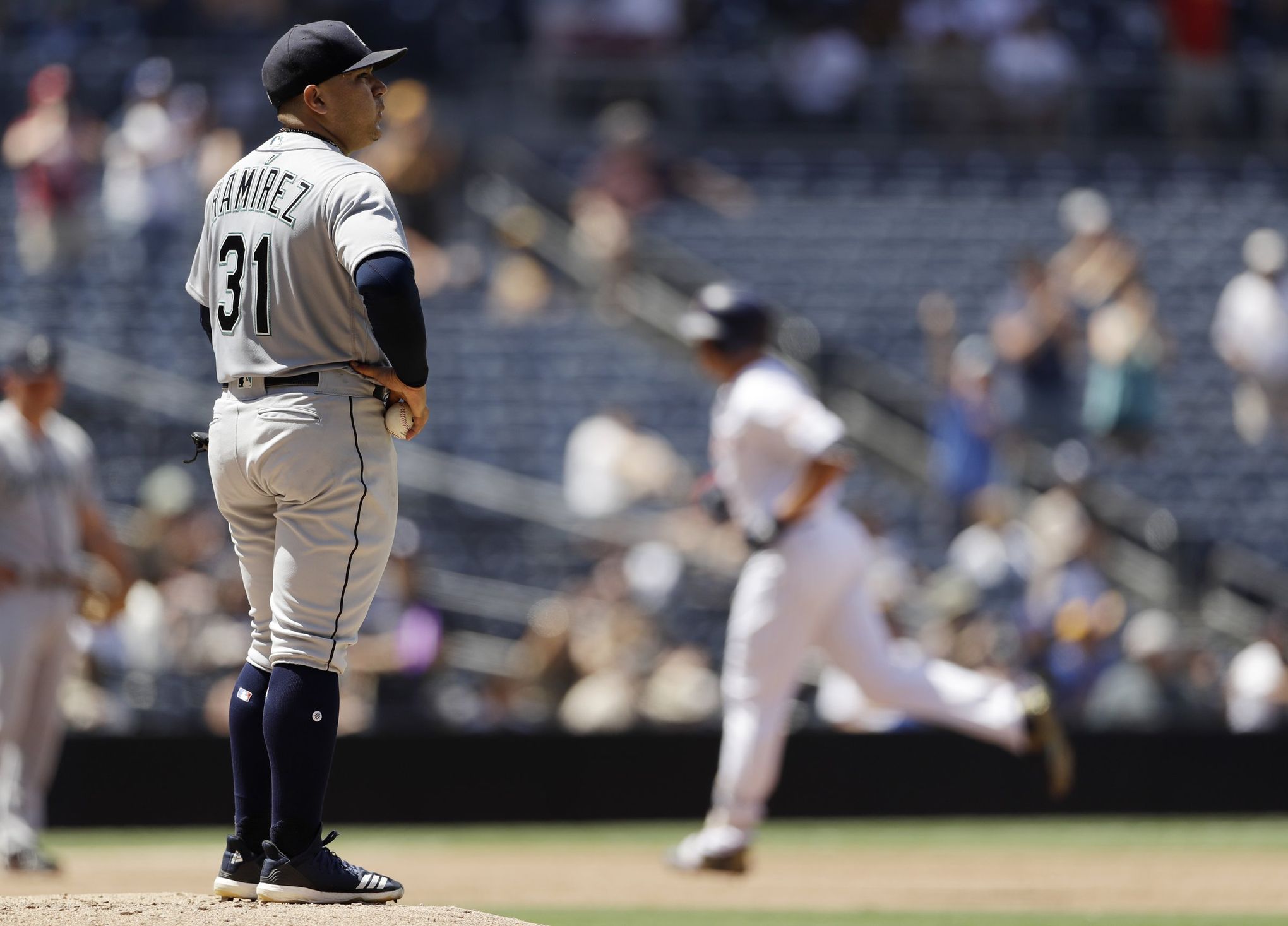 Edwin Díaz is the Seattle Mariners MVP. They shouldn't trade him