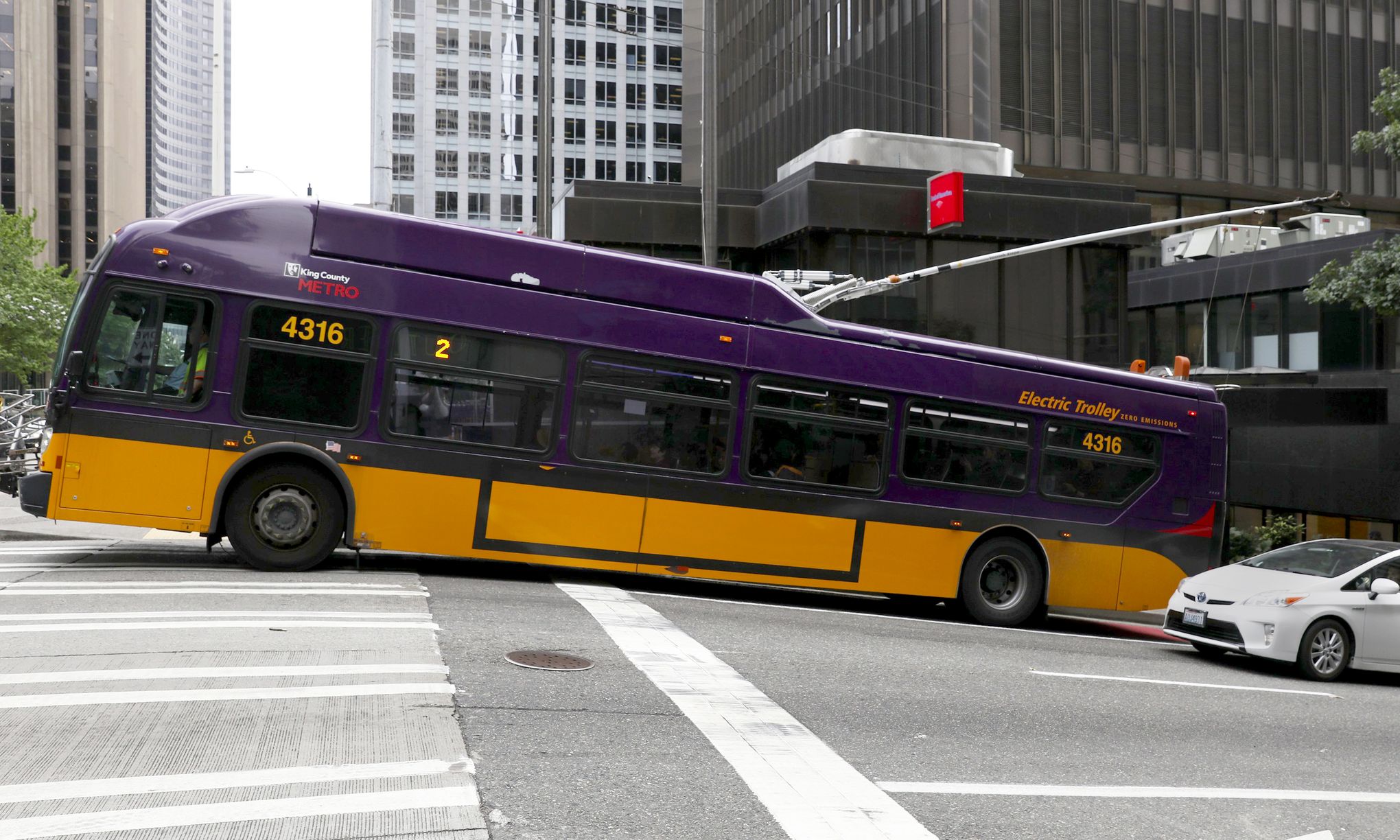 Trams and Trolleybuses of Brazil  Brazil, Public transport, Light