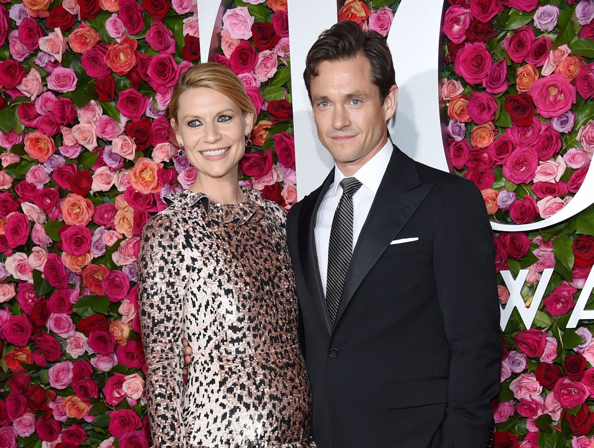 It's a girl! Claire Danes, Hugh Dancy welcome third baby - Los Angeles Times