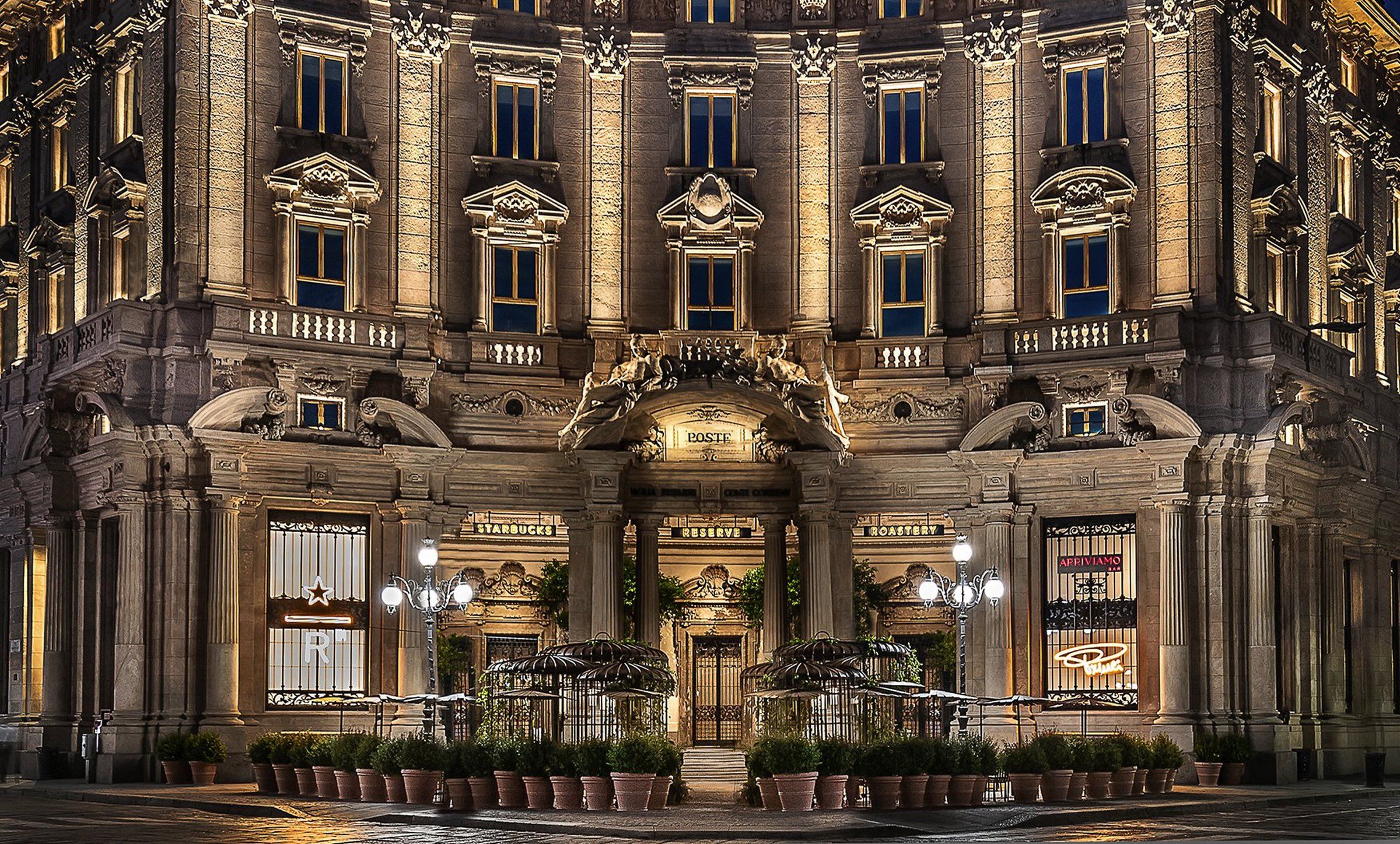 Starbucks reveals opulent store in Milan, the culmination of