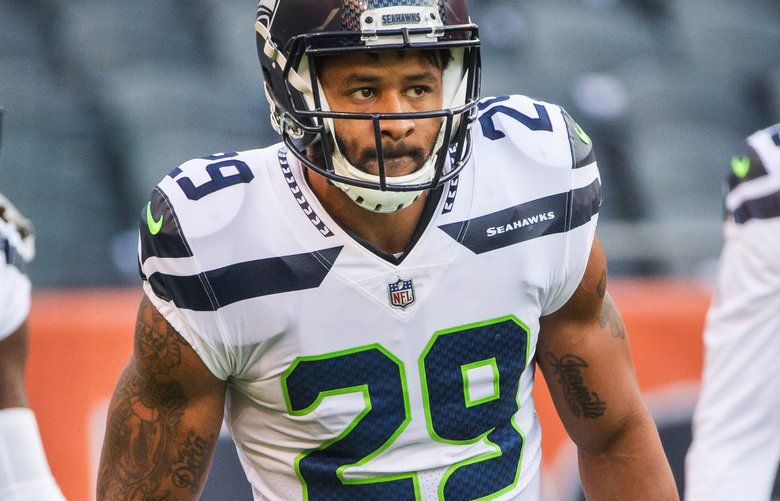 Seahawks' Earl Thomas Breaks Leg Amid Contract Negotiations - The New York  Times