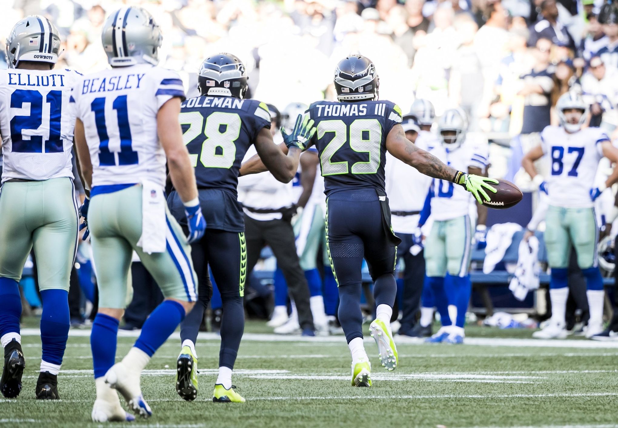 Cowboys brought their own benches ahead of Washington game