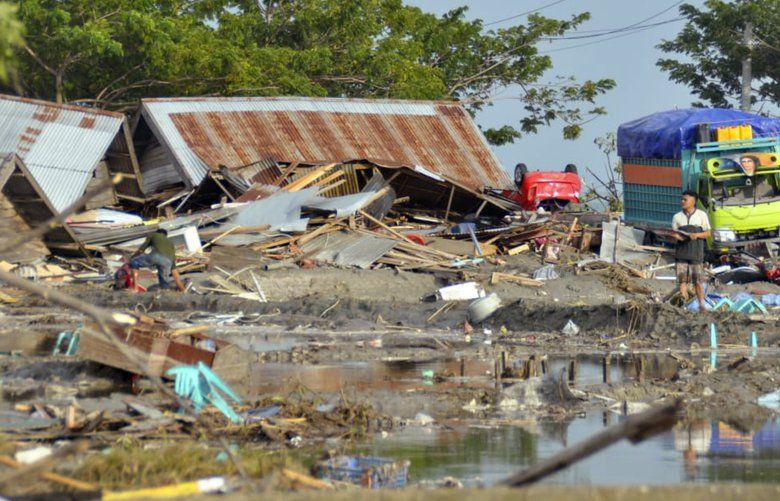 Indonesia tsunami death toll nears 400, expected to rise | The Seattle ...