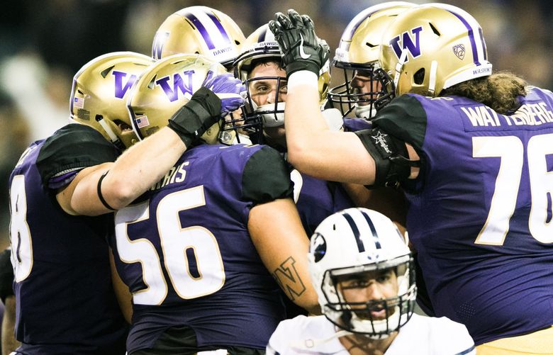 Game Recap: Huskies Pillage Vikings 52-6 - UW Dawg Pound